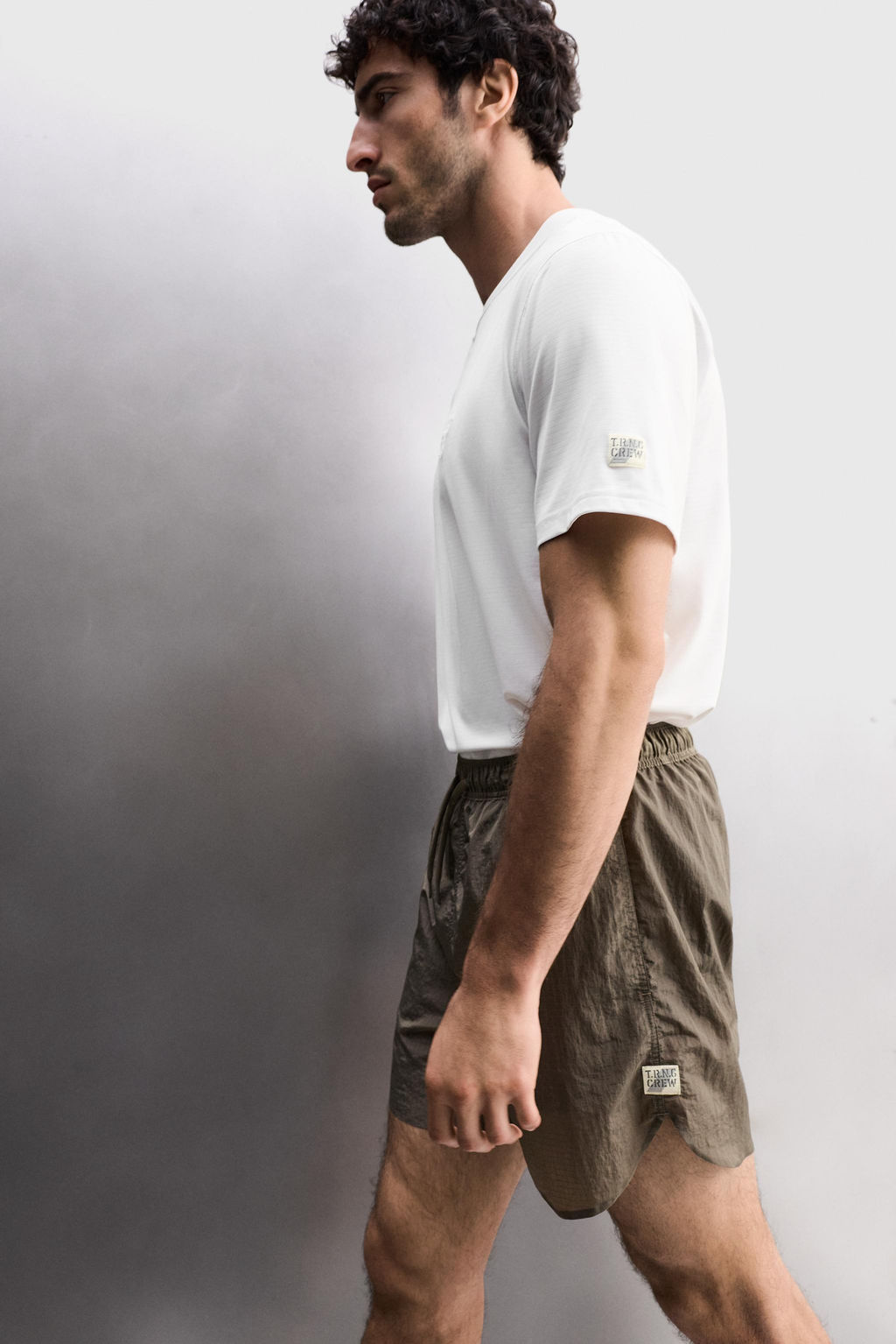 PANTALONES CORTOS 2 EN 1 TRAINING / Marr?n