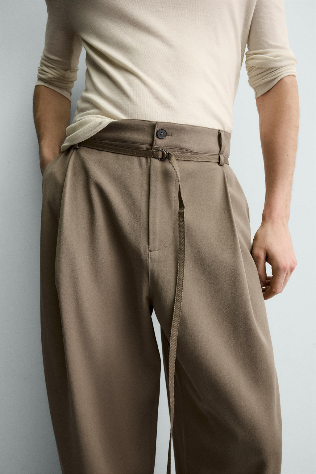 BALLOON FIT TROUSERS WITH PLEATS AND BELT - Zara фото 6