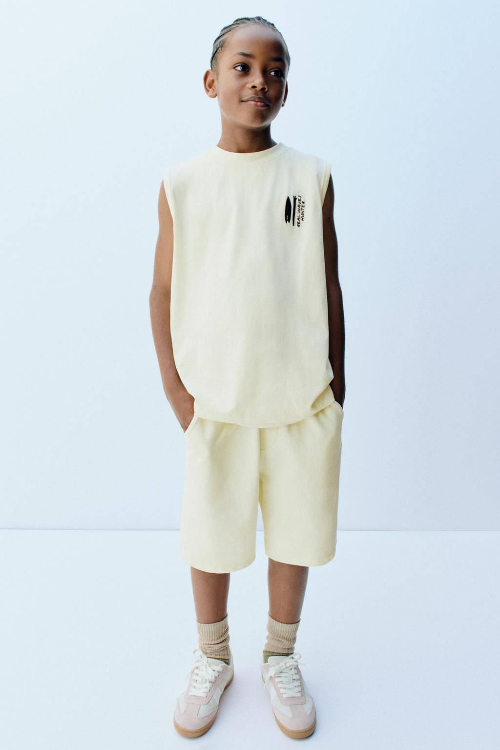 PAMUKLU ISLEMELI T-SHIRT VE BERMUDA SORT TAKIMI - Zara фото 26