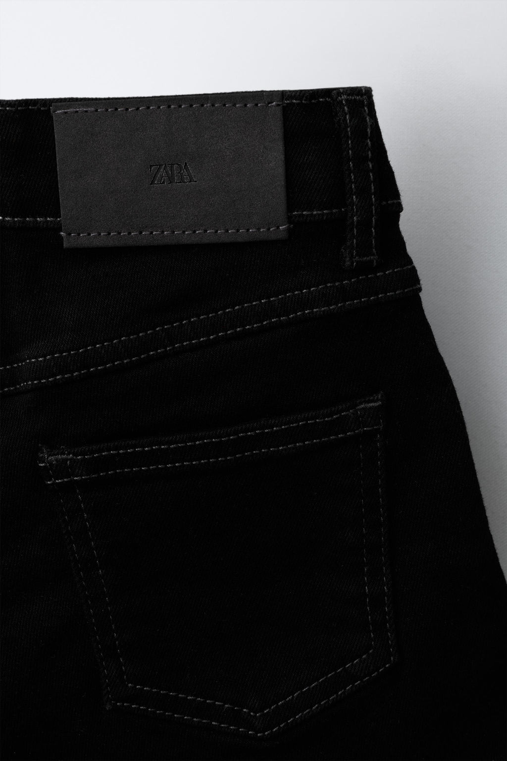 BERMUDA DENIM / Negro - Zara фото 4