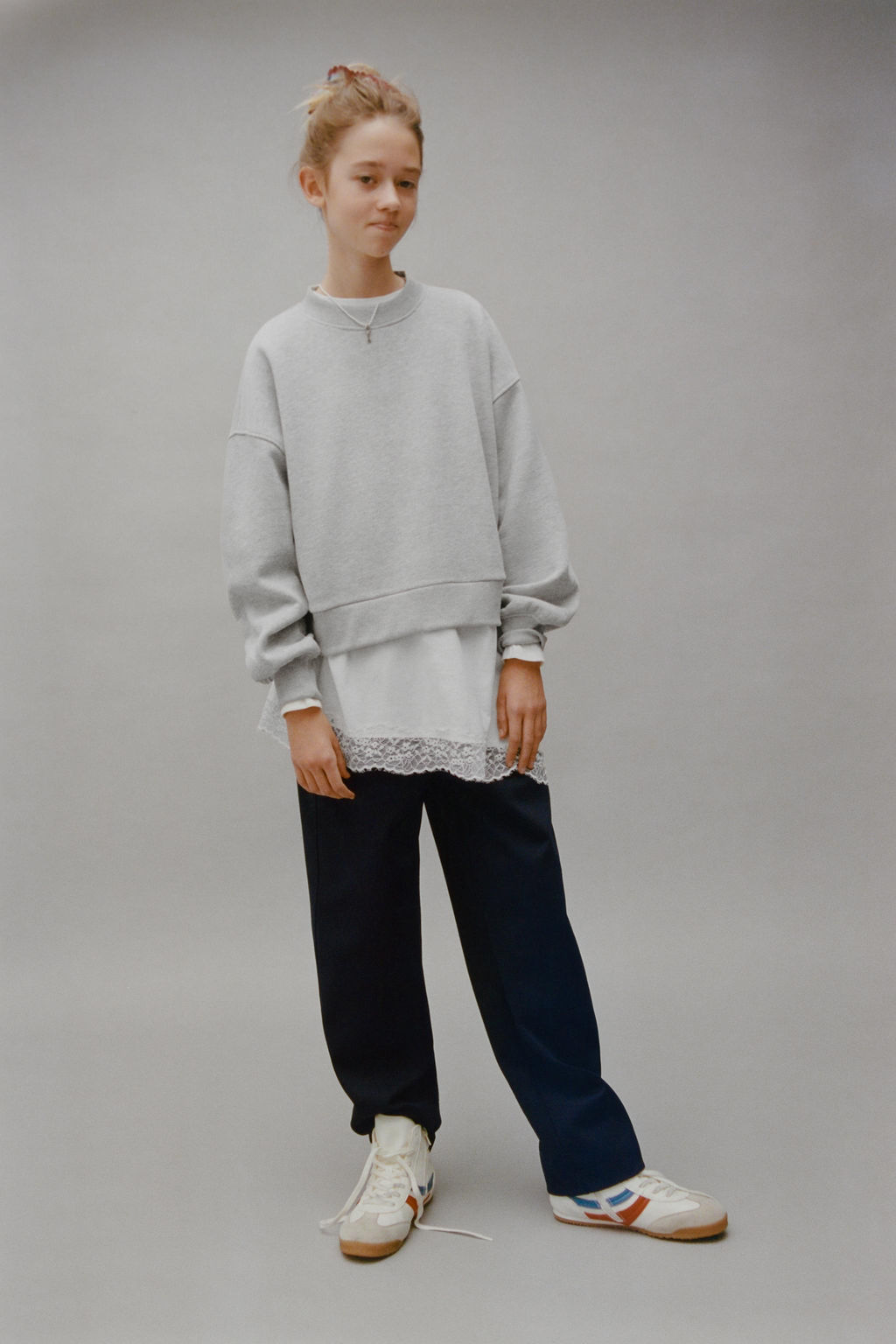 SWEATSHIRT WITH DOUBLE LACE HEM - Zara фото 5