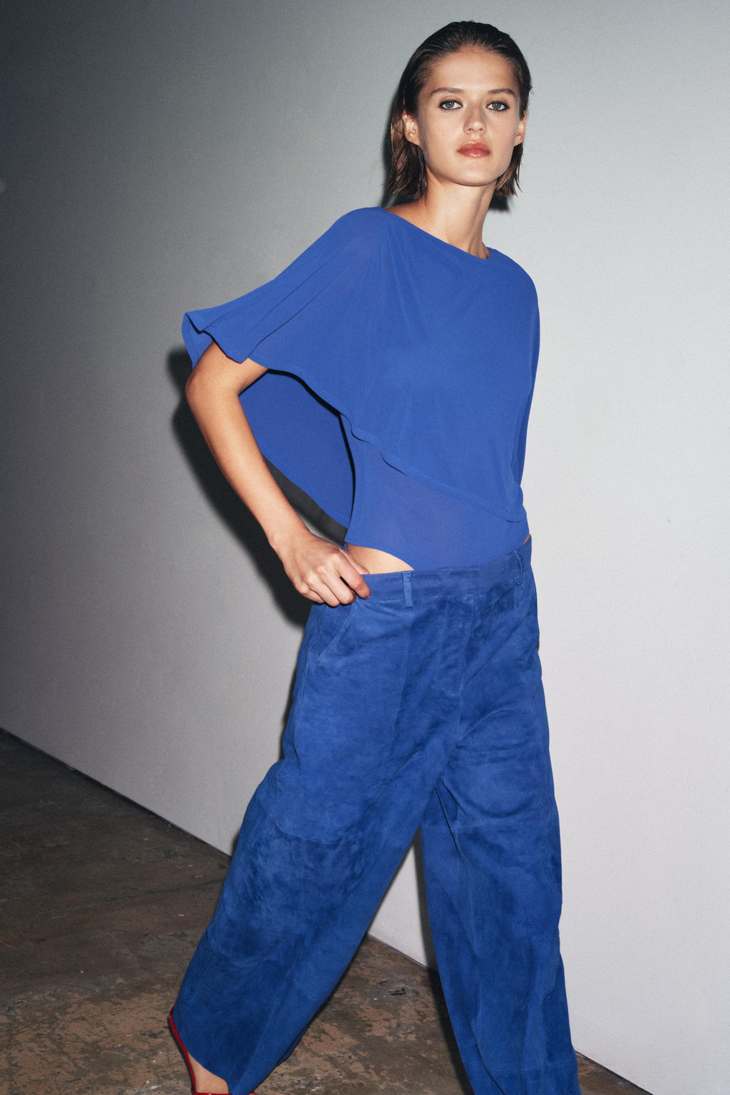 ASYMMETRIC CAPE BODYSUIT - Zara фото 4
