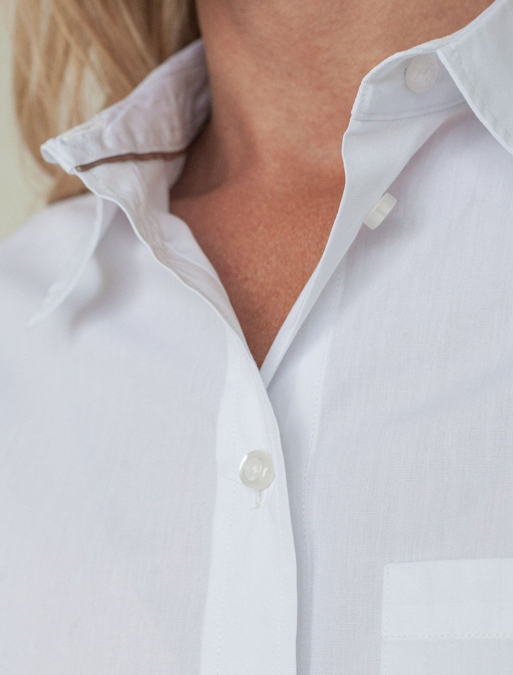 D29.272 Блузка женская белый