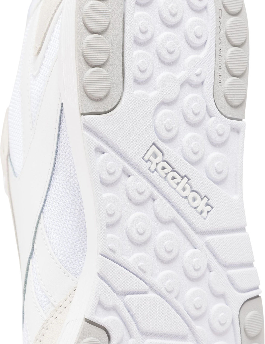 Кроссовки взрослые