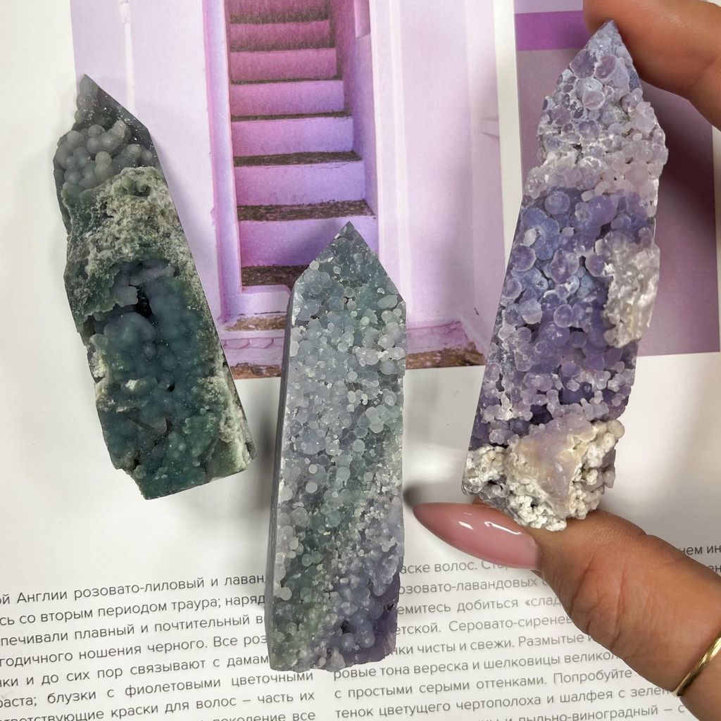 Кристалл из Виноградного Халцедона - Радуга самоцветов фото 2