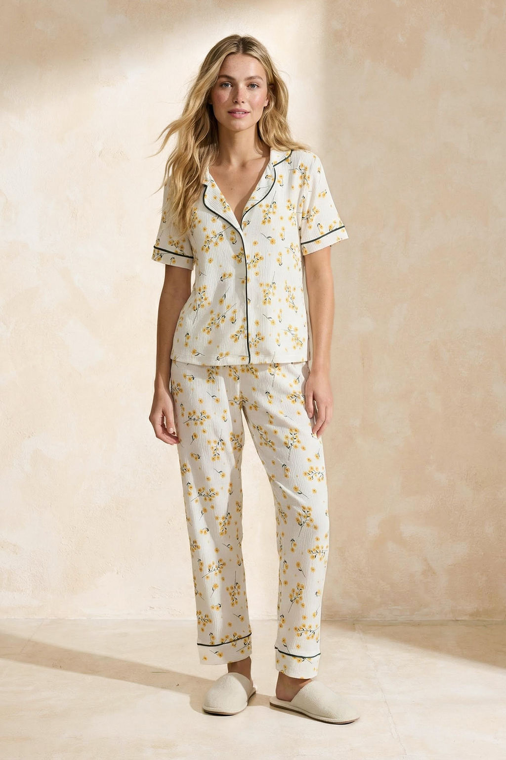 Beyaz Cicekli Biyeli Burumcuk Dokulu Orme Pijama Tak?m? THMSS26PT00020 - Trendyolmilla фото 9