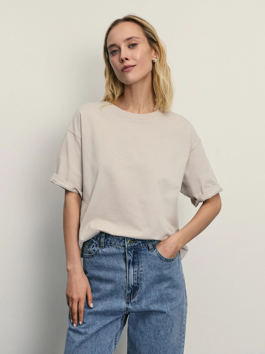 Базовая футболка из плотного хлопка / Zarina