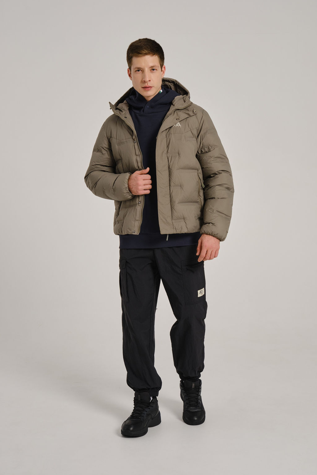 Пуховик короткий Хаки OUTDOOR Down Jacket