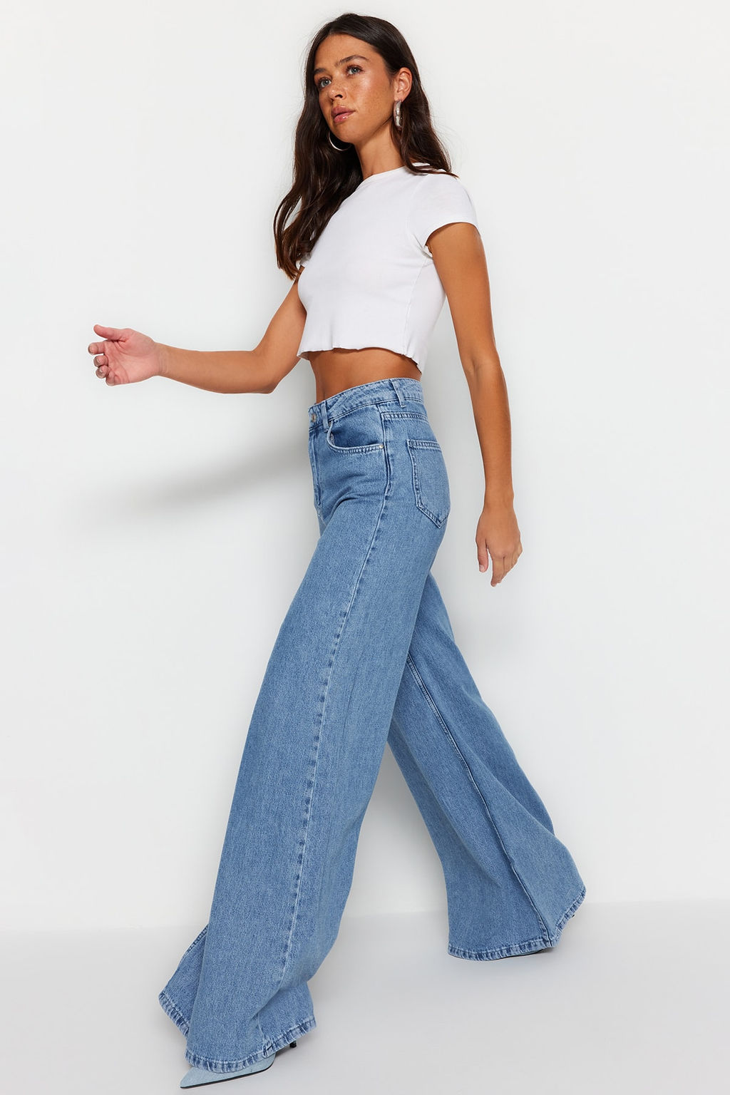 Mavi Yuksek Bel Ekstra Wide Leg Palazzo Jeans TWOSS23JE00286 - Trendyolmilla фото 4
