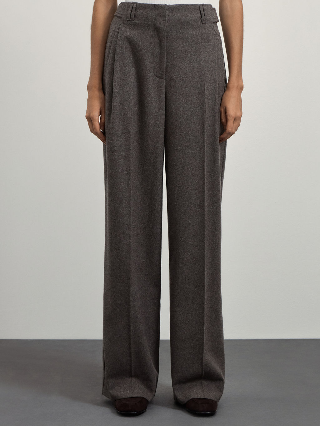 Брюки из шерсти с защипами / Zarina  фото 2