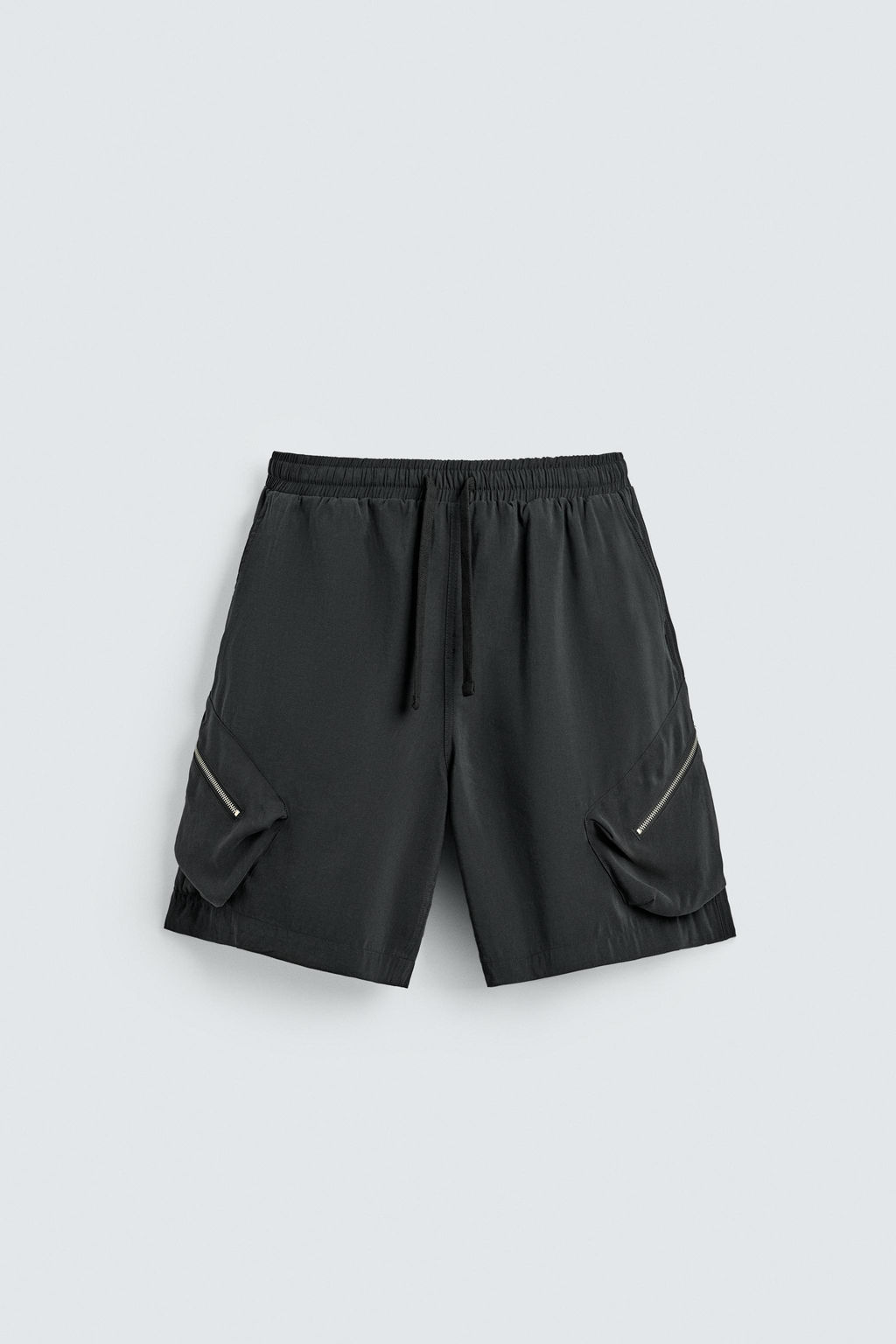 BERMUDA CARGO FLUIDA RELAXED FIT / Negro