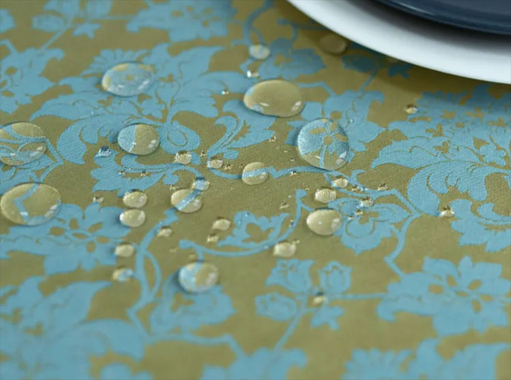 Скатерть Мов280-1589/040403+310503П Овал280x150