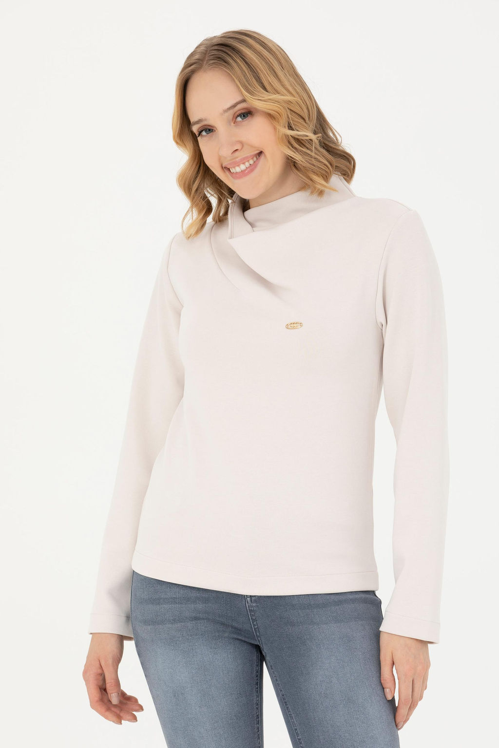 Kad_n Ta_ Dik Yaka Sweatshirt