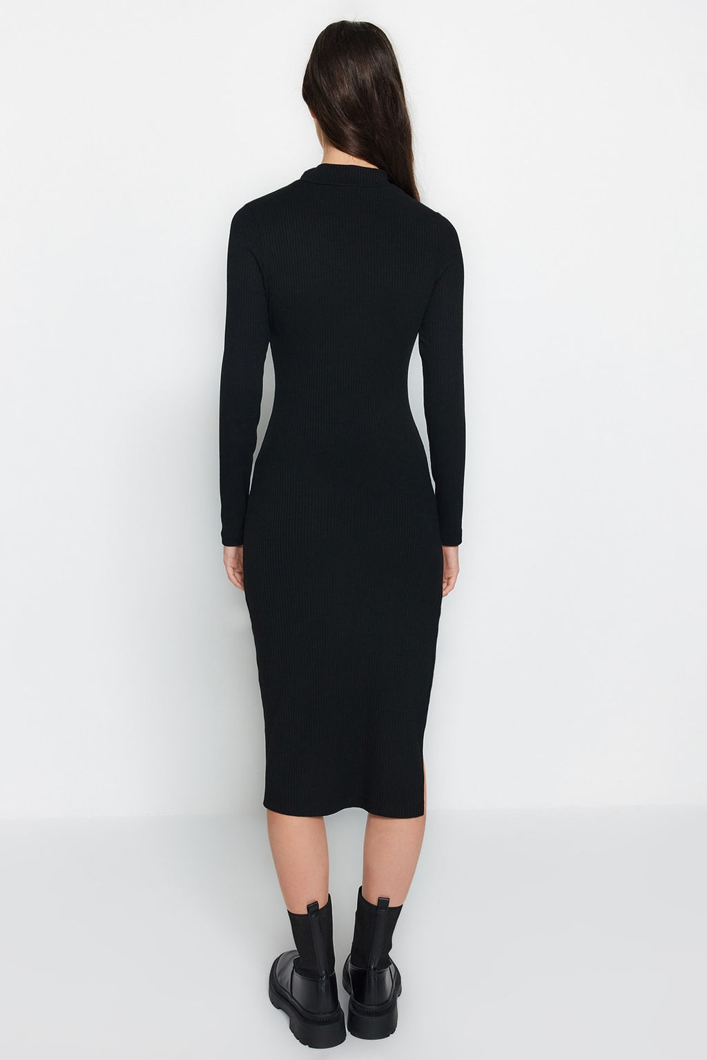 TRENDYOLMILLA Indigo Fitilli Derin Y?rtmac Detayl? Fitted/Vucuda Oturan Midi Esnek Orme Elbise TWOAW24EL00174  фото 6