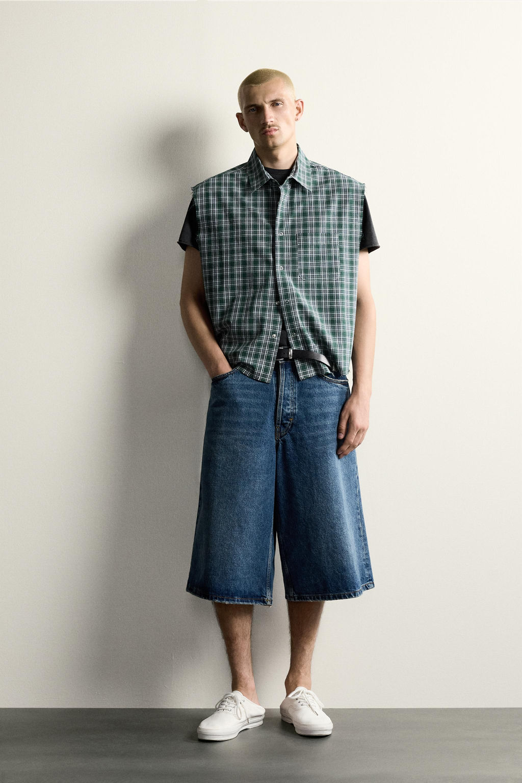 CAMISA TANK CROPPED FIT CUADROS / Verdes
