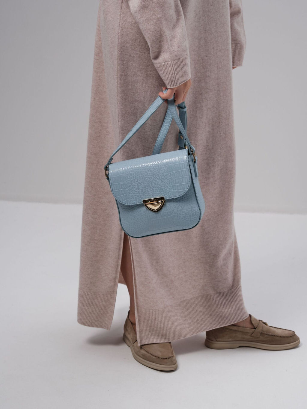 Сумка кожаная через плечо Deboro 3158 голубая вода