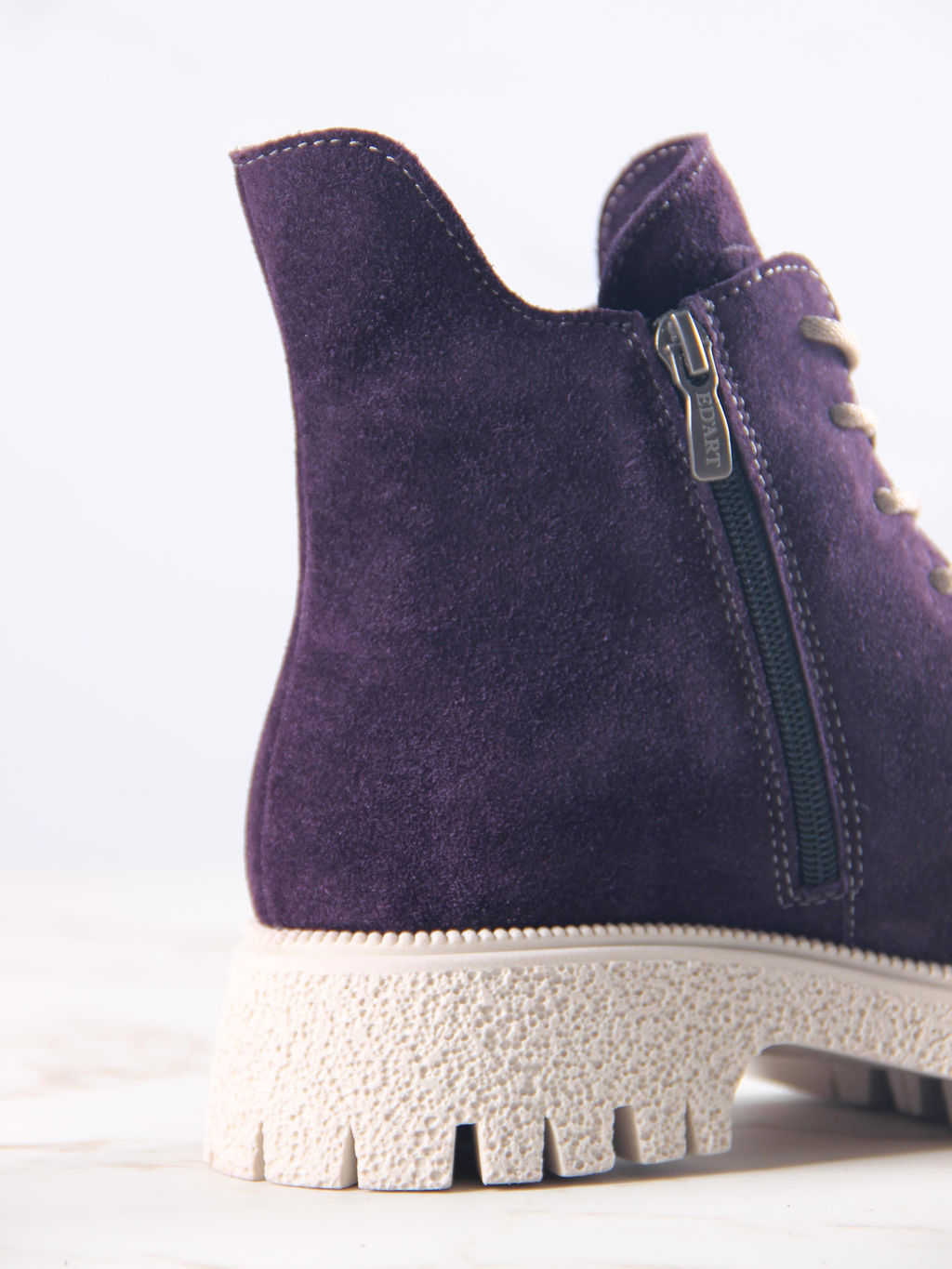 Ботинки 228.V.1541be.Сливовая замша/байка