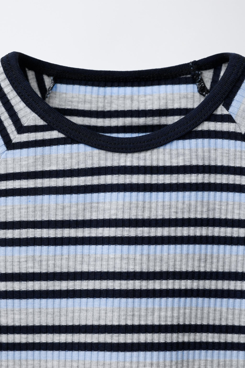 STRIPED T-SHIRT WITH MOCK LAYER HEM - Zara фото 3