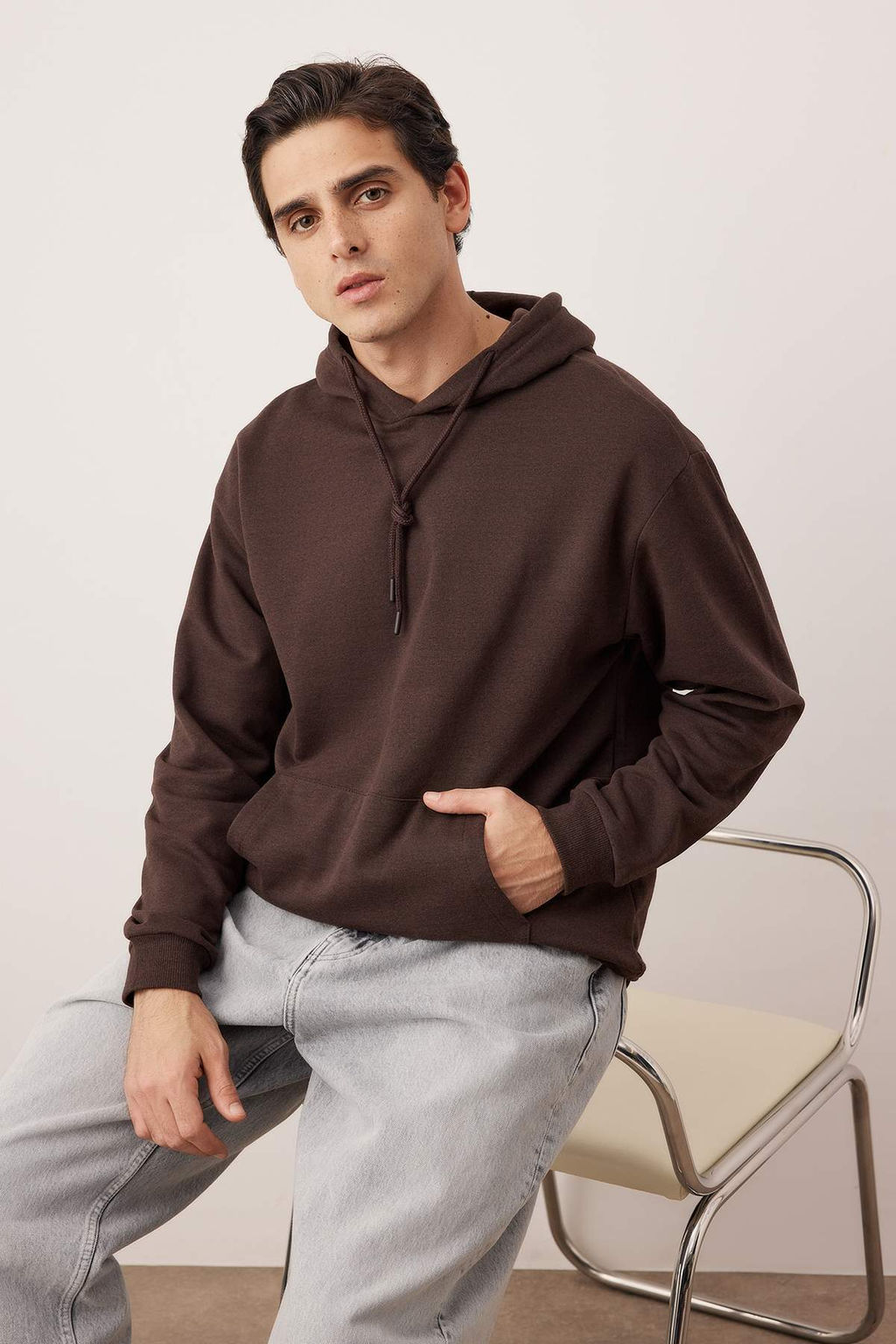 Koyu Kahverengi Oversize/Genis Kesim Kapusonlu Ici Polar/S?cak Tutan Sweatshirt TMNAW23SW00195