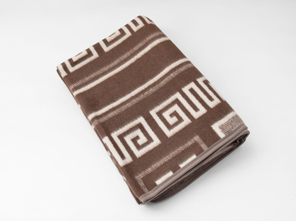 Одеяло байковое в канте 140*205 жаккард "Греция" цв. коричневый (Россия ВВТ)