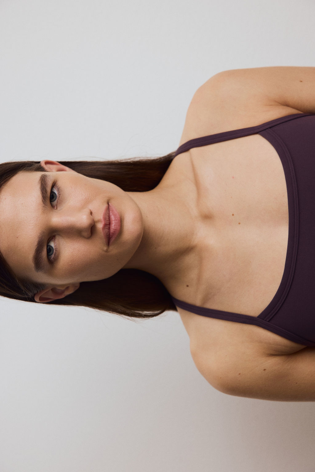 Top de deporte SoftMove con sujetador integrado - H&m фото 11