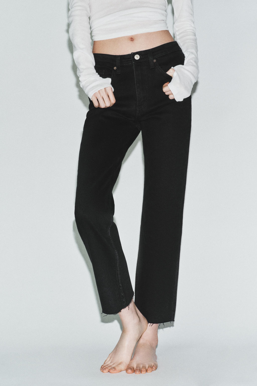 JEANS TRF CROPPED FLARE TIRO ALTO / Negro - Zara фото 2