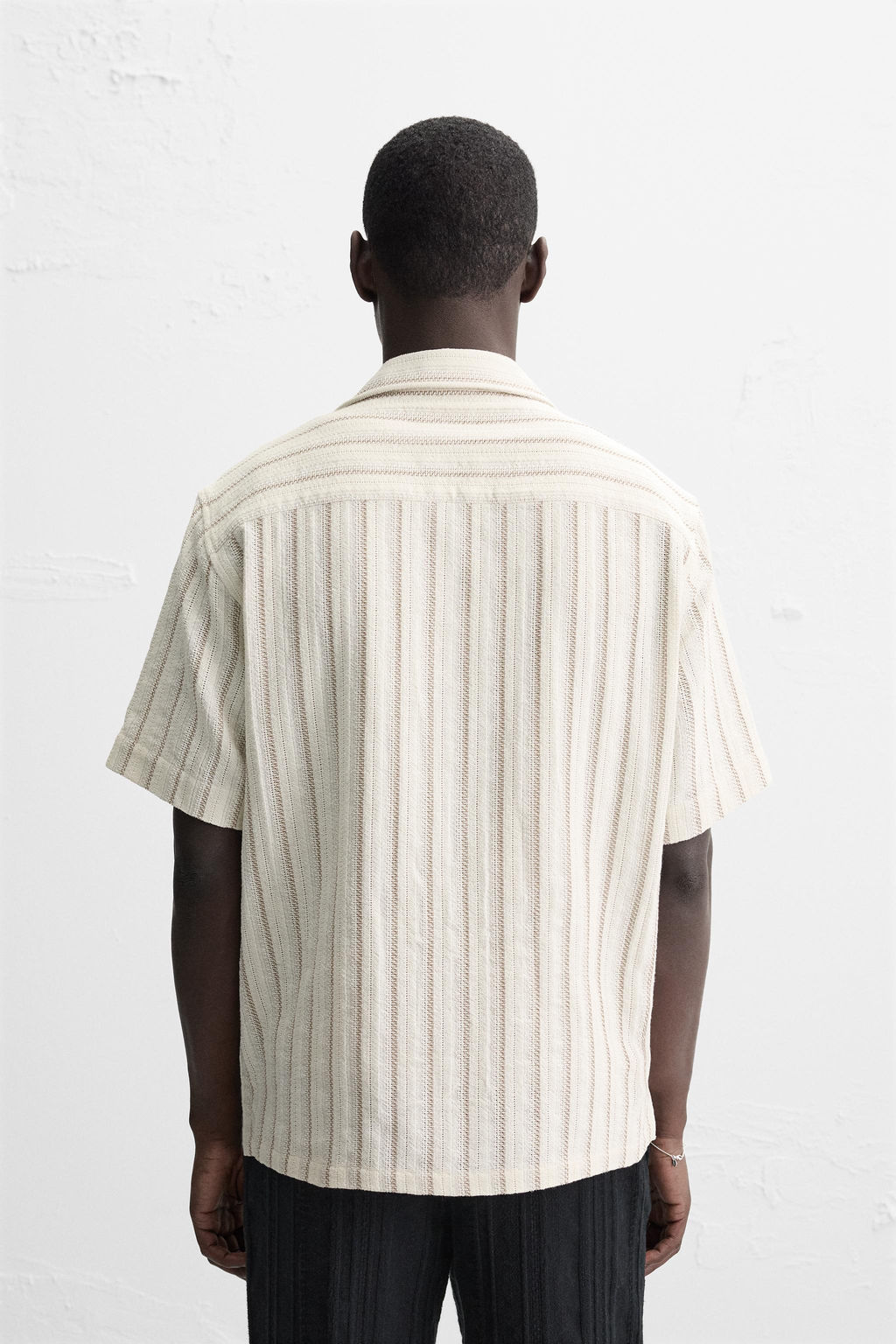 STRIPED TEXTURED SHIRT - Zara фото 11