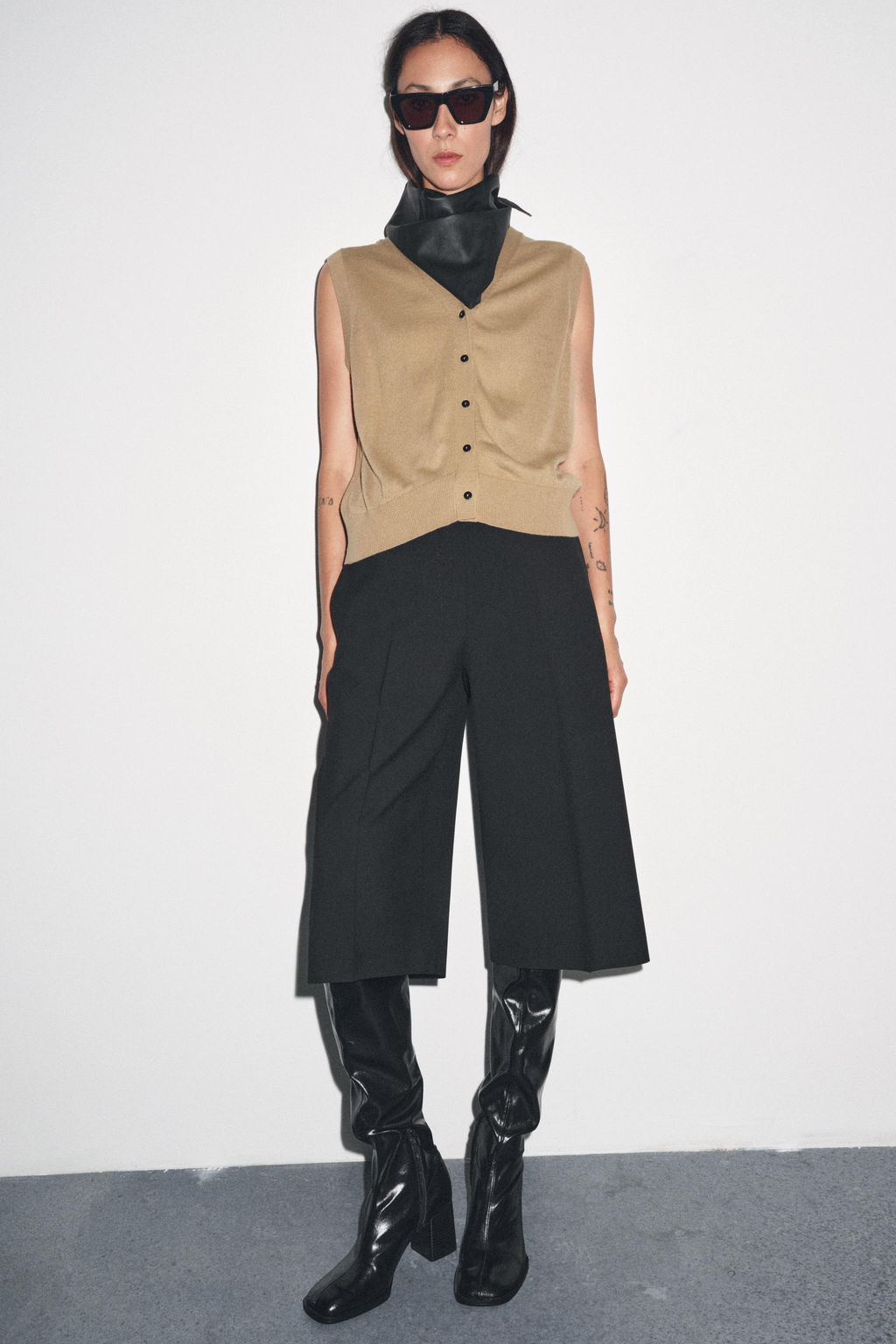 PLAIN KNIT WAISTCOAT TOP - Zara фото 8