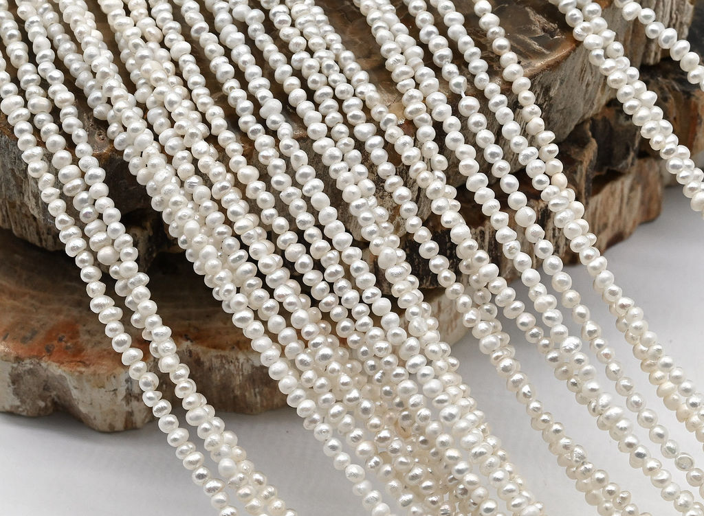 Бусины жемчуг галтовка 2*1,5мм цвет белый, 38см, 200 бусин Радуга камня