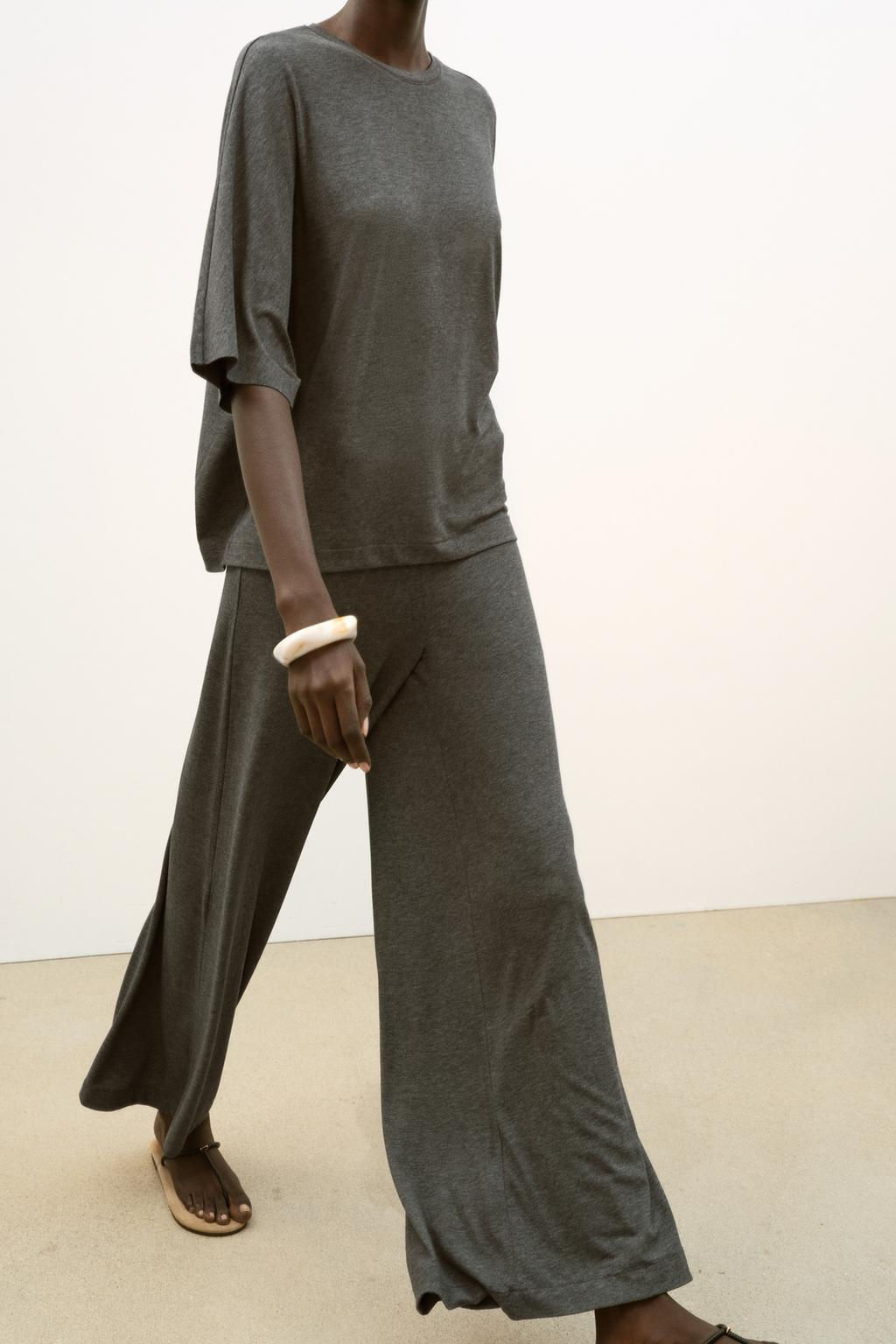 OVERSIZE FLOWING T-SHIRT - Zara фото 19