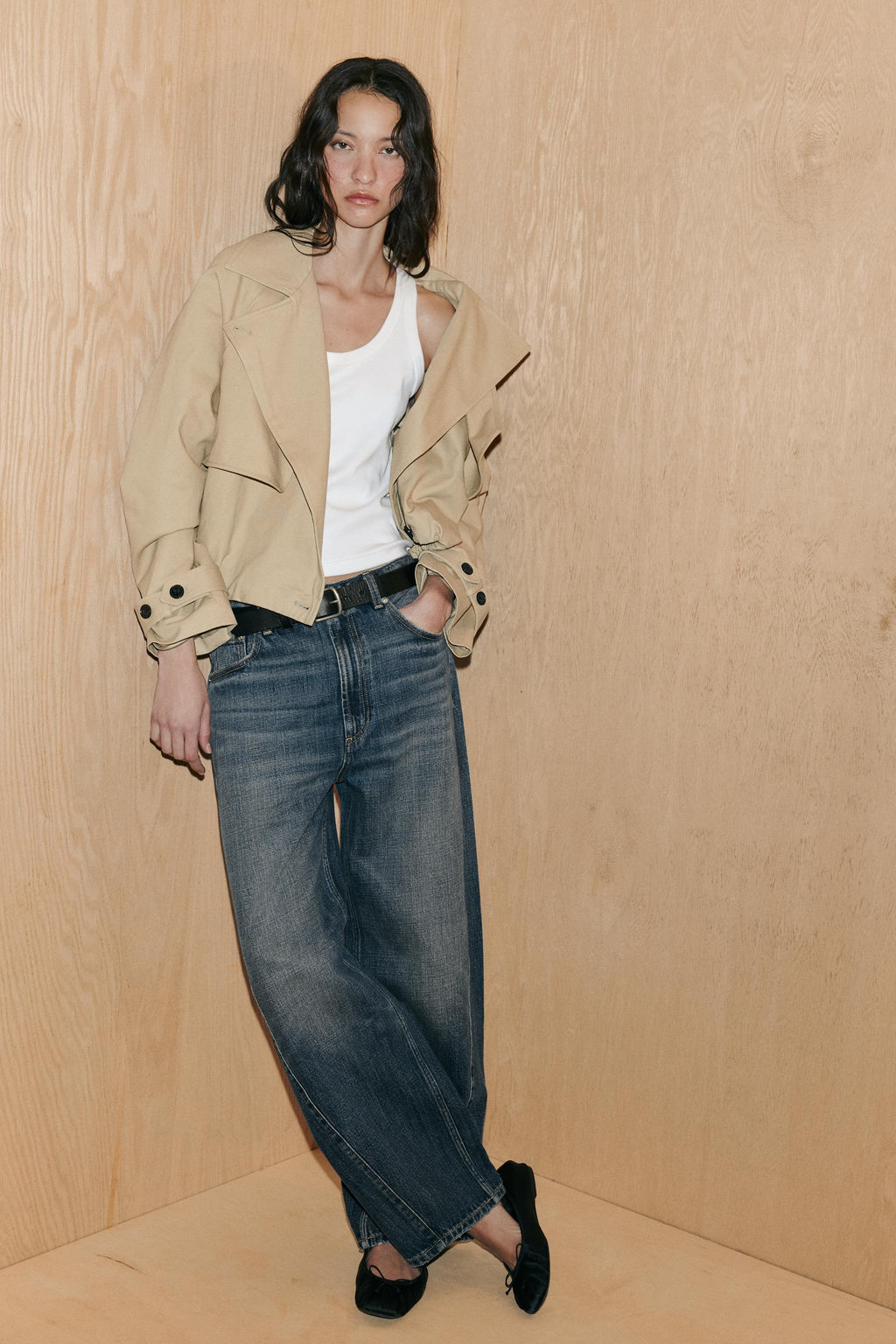 SHORT TRENCH COAT WITH BALLOON EFFECT - Zara фото 9