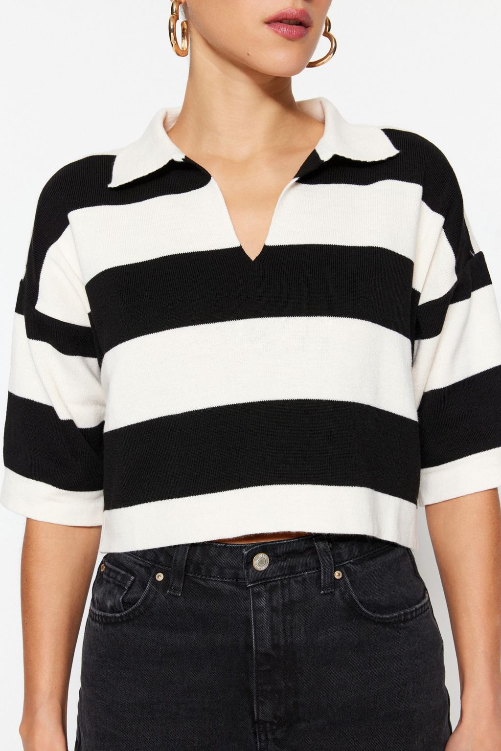 Siyah Crop Polo Yaka Basic Cizgili Ince Triko Bluz TWOSS23KZ00010 - Trendyolmilla фото 5