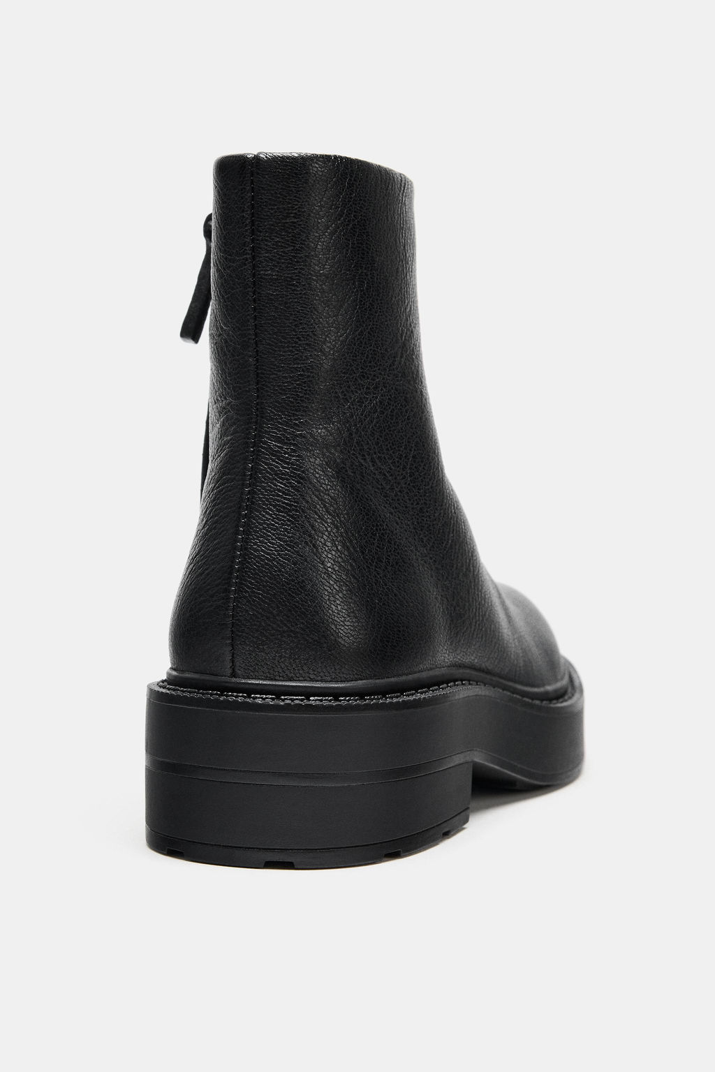 FLAT WATER-REPELLENT LEATHER ANKLE BOOTS - Zara фото 7