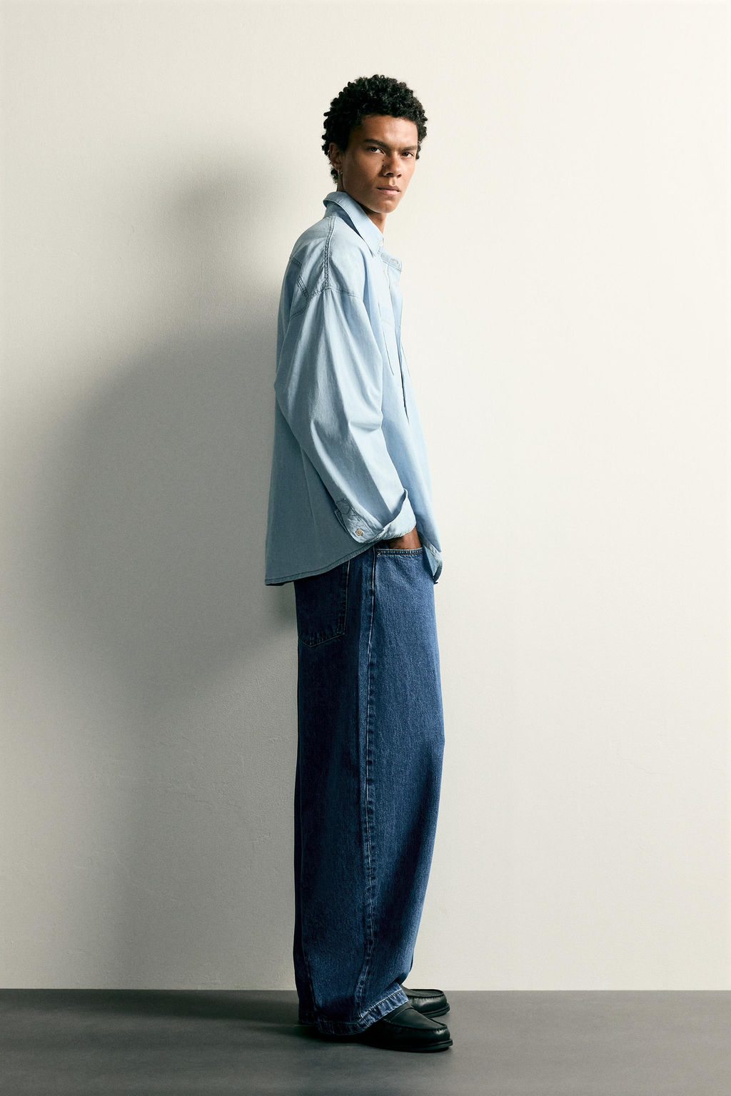 JEANS BALLOON FIT / Azul - Zara фото 4