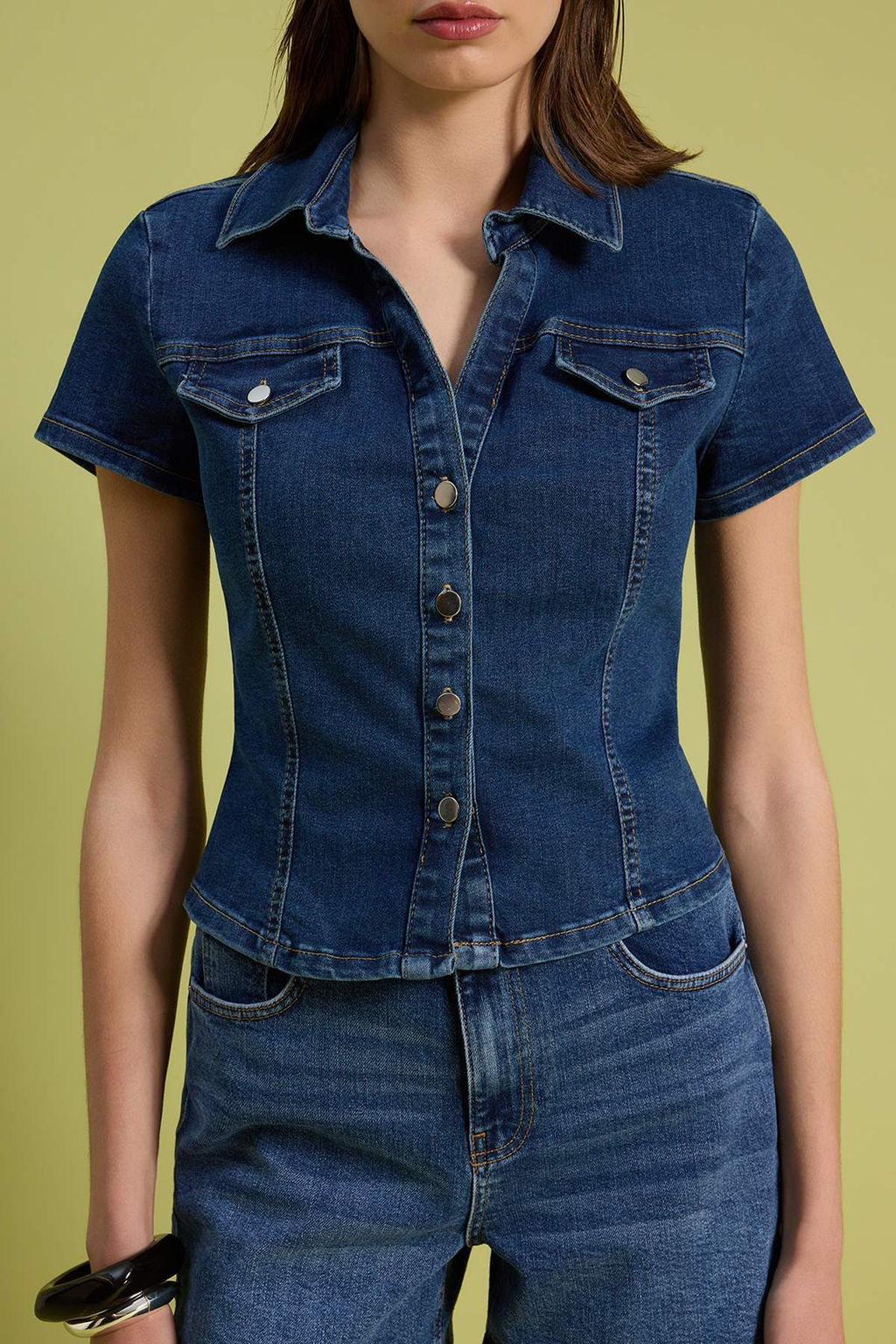 Koyu Mavi Cep Detayl? Fitted Denim Gomlek TWOSS26GO00023 - Trendyolmilla фото 3