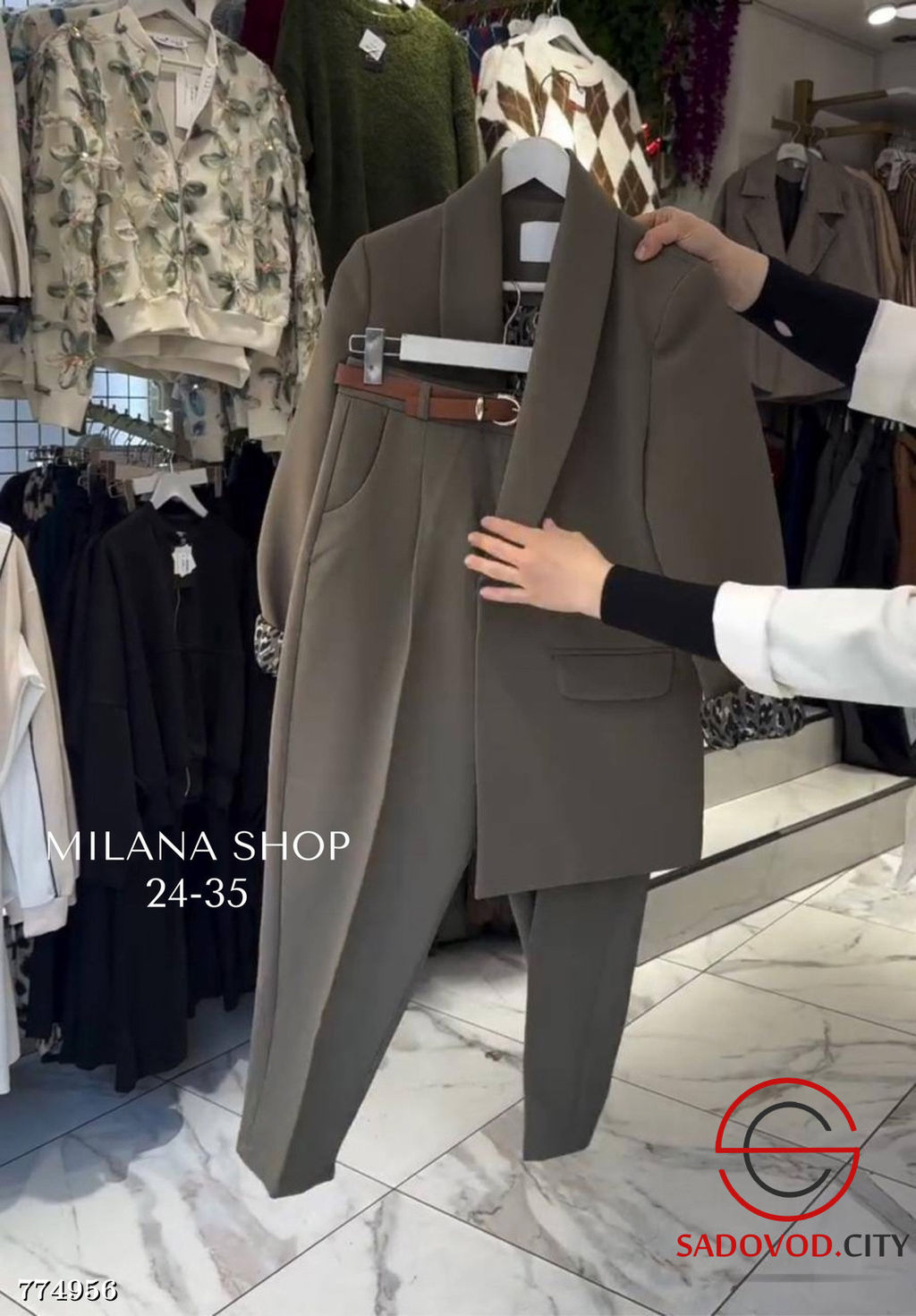 Женский классичсекий костюм двойка - Bruno фото 2