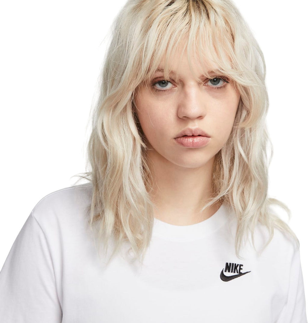 Футболка женская