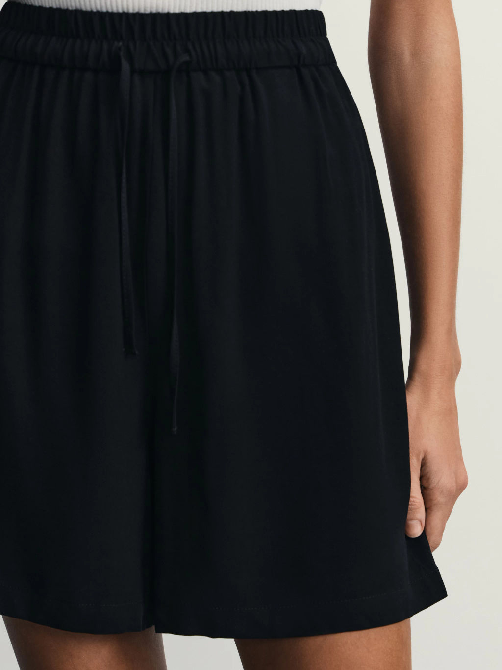 Шорты из вискозы с эластичным поясом / Zarina  фото 6