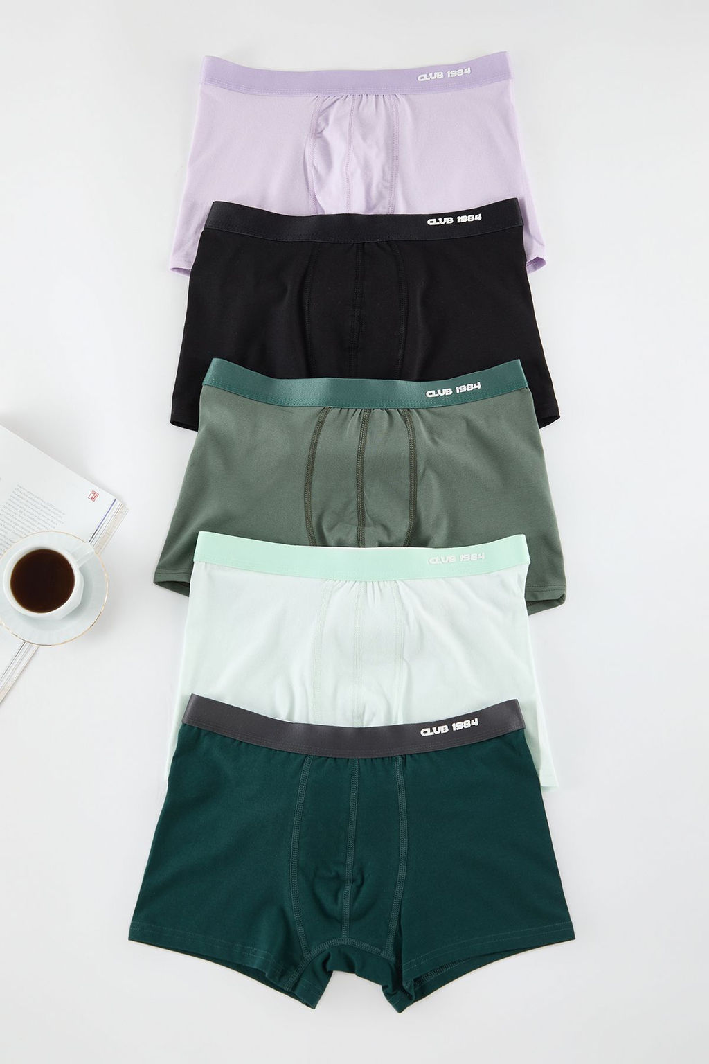 TRENDYOL MAN Cok Renkli 5li Desenli/Duz Paketli Boxer TMNAW25BX00005