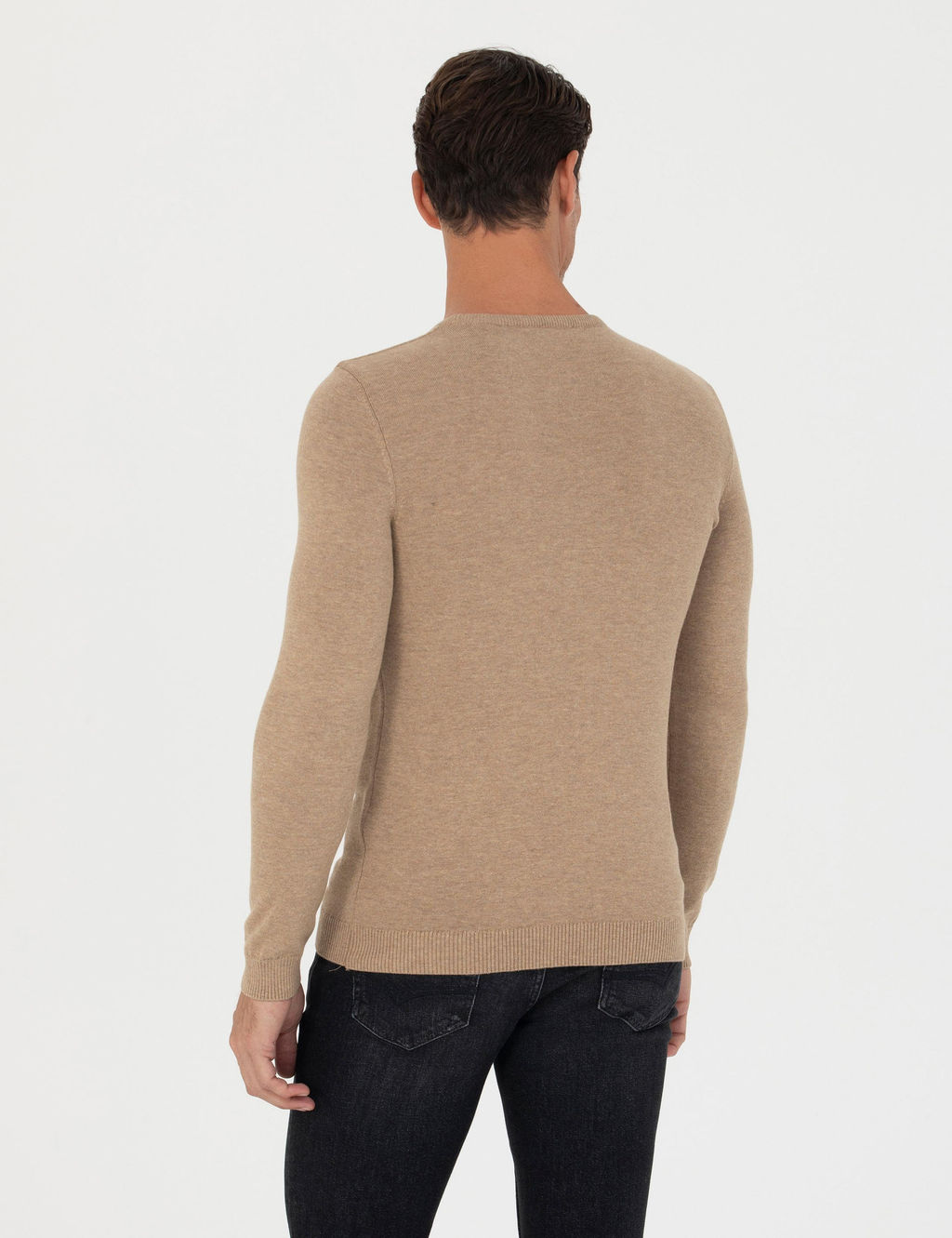 Верблюжий трикотаж приталенного кроя с круглым вырезом - Cacharel фото 5