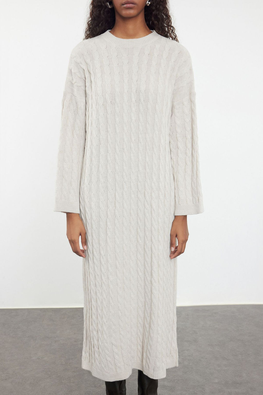 Tas Maxi Triko Sac Orgulu Genis Kal?p Elbise TWOAW25EL00078