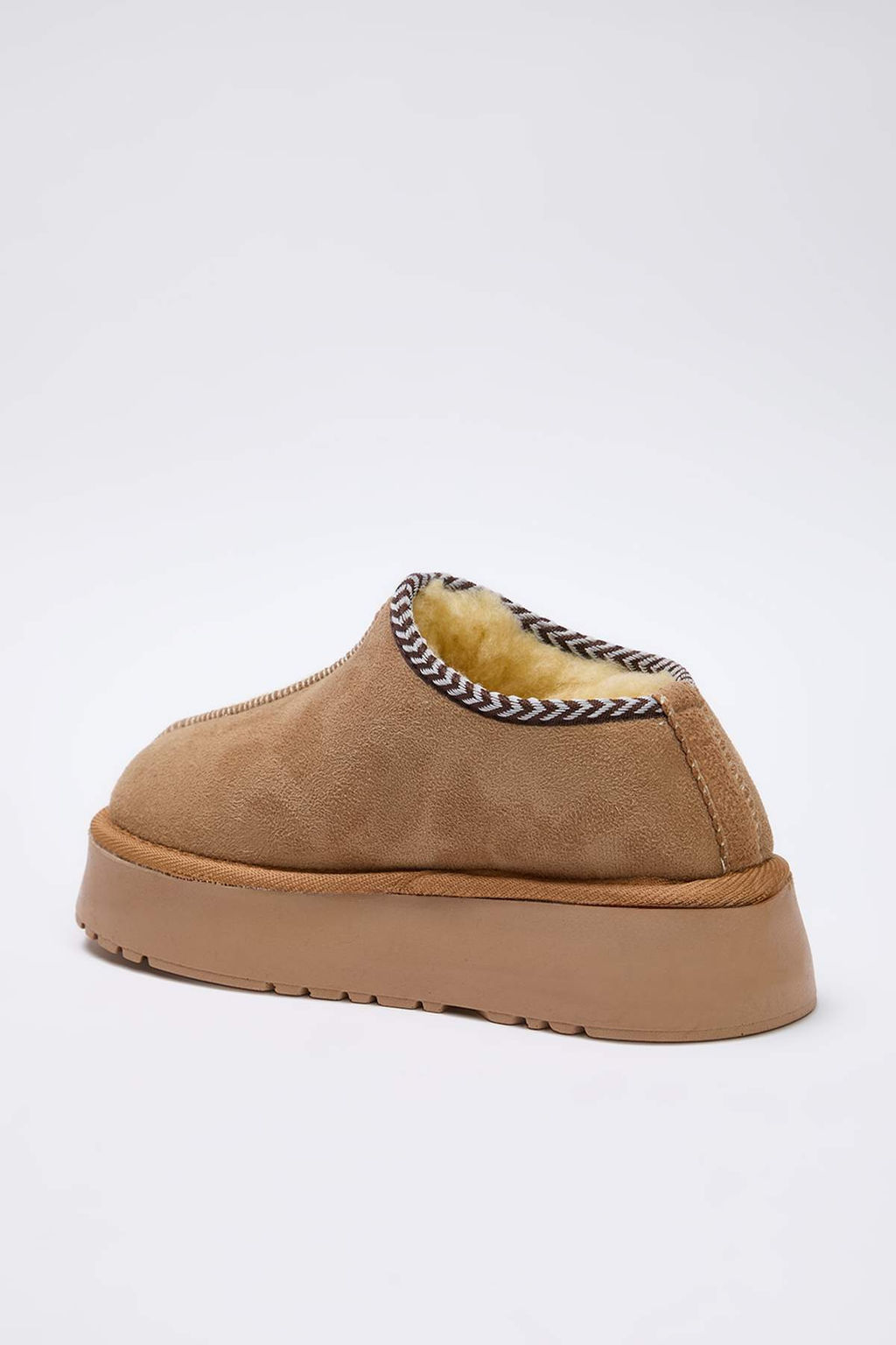 Kum Rengi Nak?s Detayl? Ici Kurklu Kal?n Taban Kad?n Bilekte Terlik Bot TAKAW26BO00003