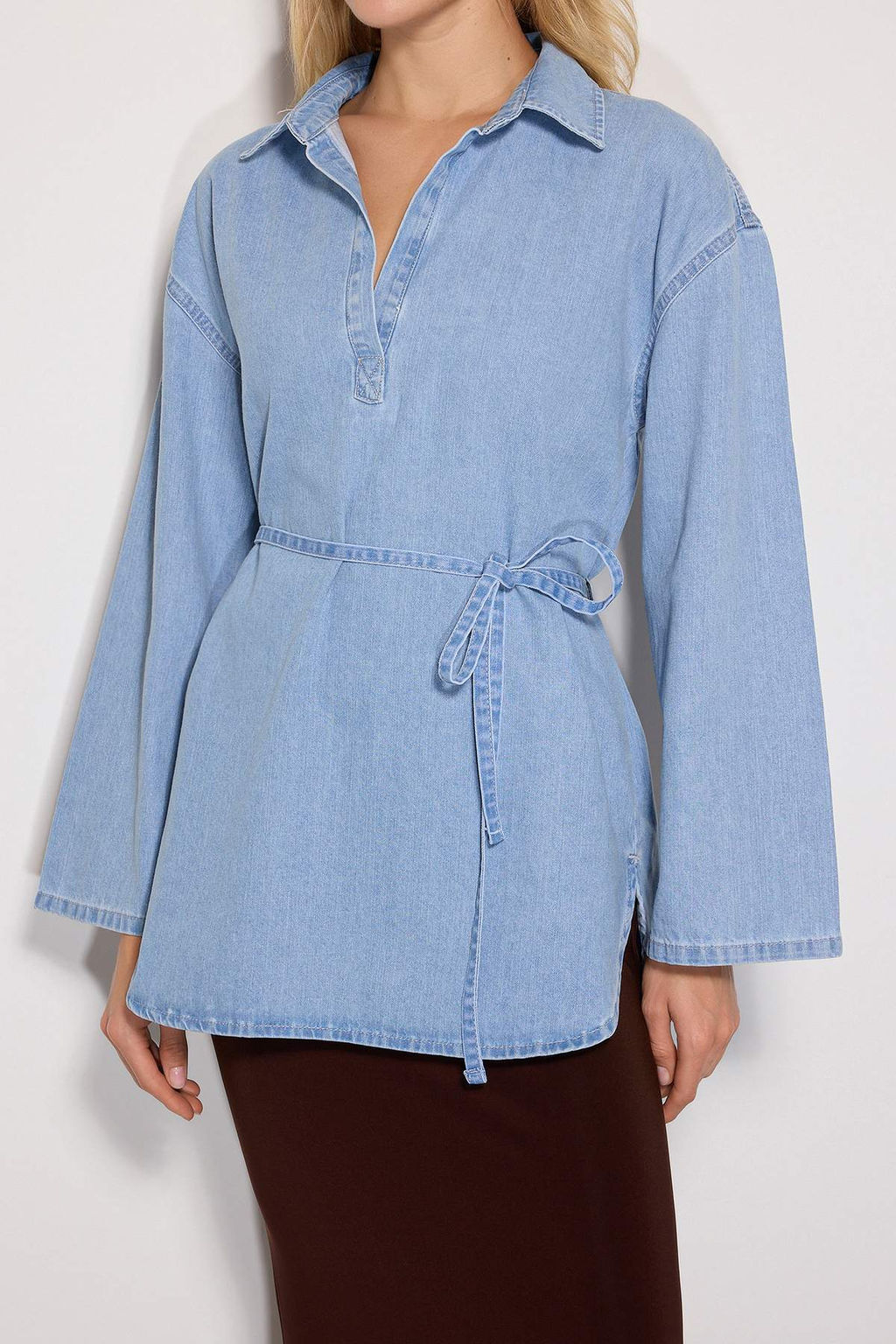 TRENDYOLMILLA Koyu Mavi Oversize Baglamal? Denim Gomlek TWOAW25GO00082  фото 20
