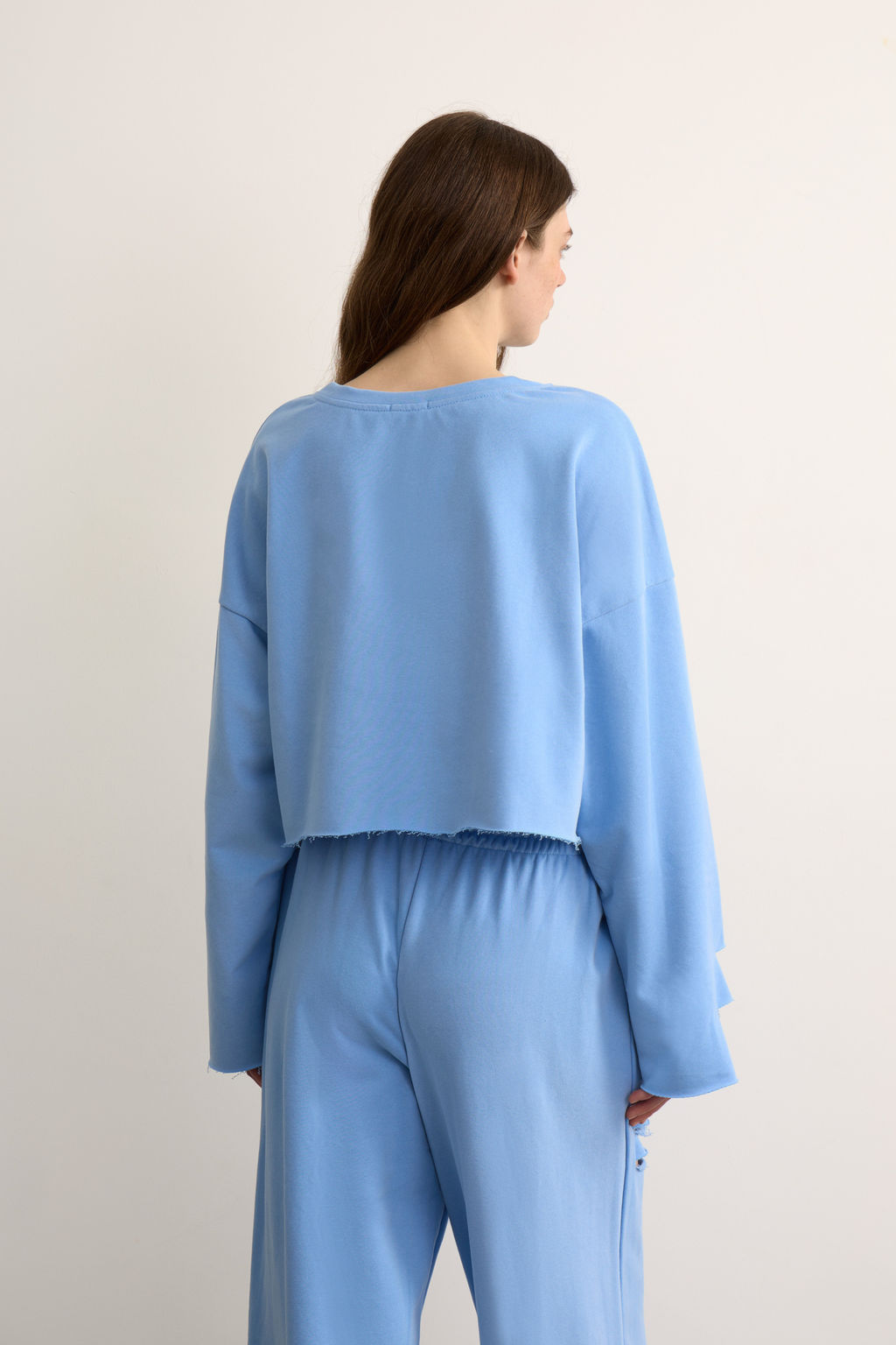 Свитшот укороченный с разрезами - Mollis фото 5