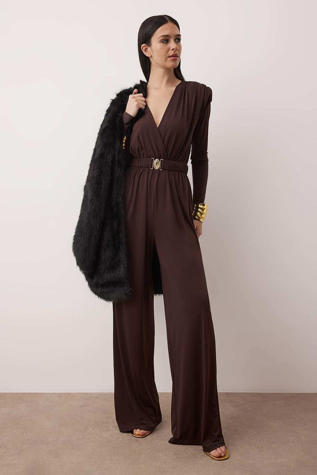 Kahverengi Kruvaze Yaka Kemer Detayl? Vatkal? Orme S?k/Gece Tulum TPRAW26TU00001