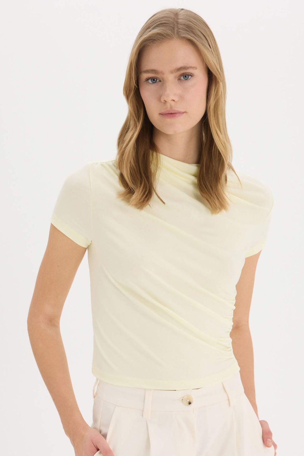 Slim Fit Dar Kesim Kay?k Yaka Soft Touch K?sa Kollu Tisort - Defacto фото 2