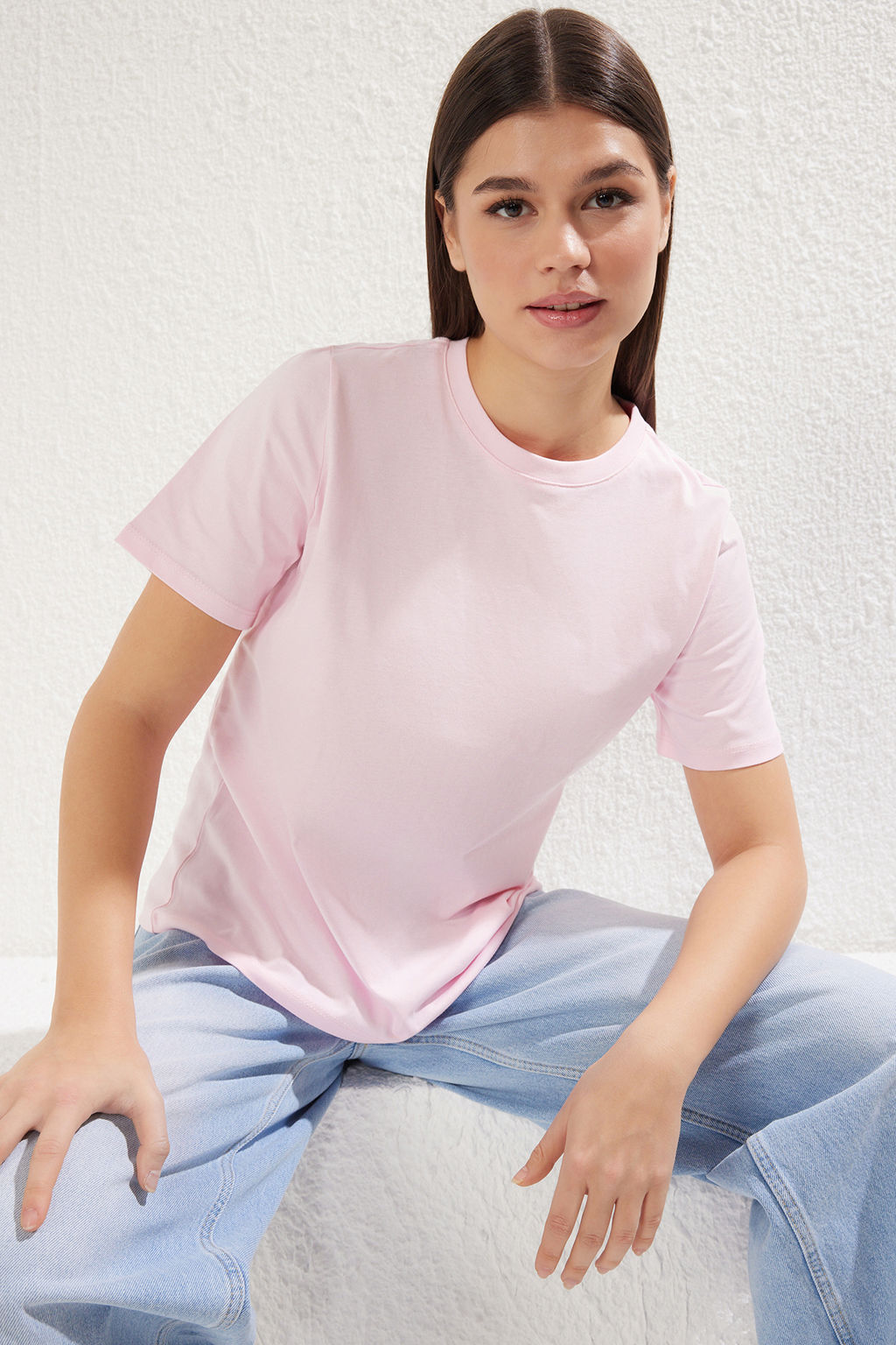 TRENDYOLMILLA Ekru %100 Pamuk Premium Basic Bisiklet Yaka Orme T-Shirt TWOSS23TS00042  фото 2