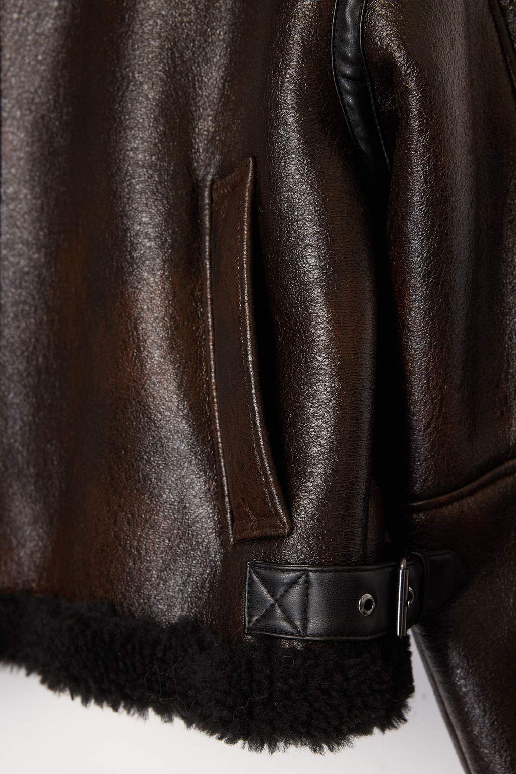 Kahverengi Oversize Kal?p Pelus Detayl? Biker Ceket Mont TWOAW25MO00032 - Trendyolmilla фото 11
