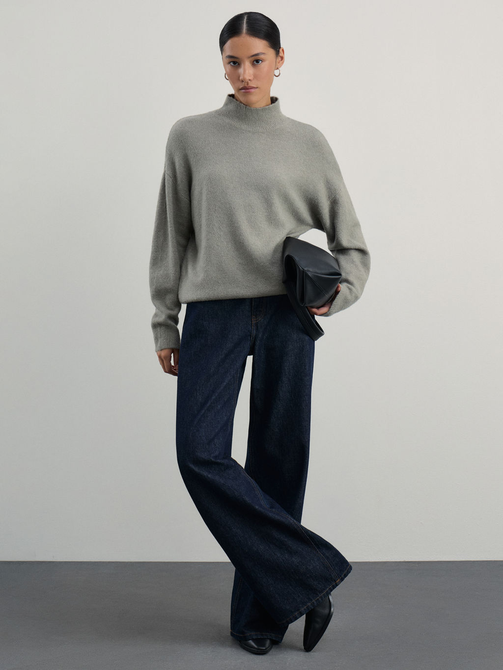 Базовый джемпер с воротником стойкой / Zarina  фото 2