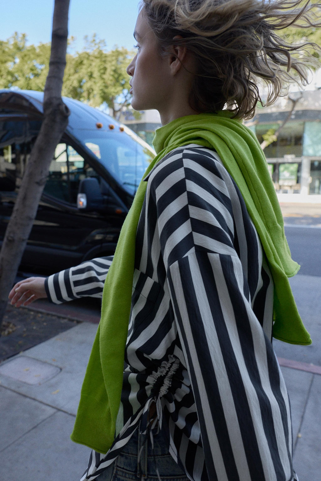 STRIPED SHIRT WITH SIDE LACES - Zara фото 17